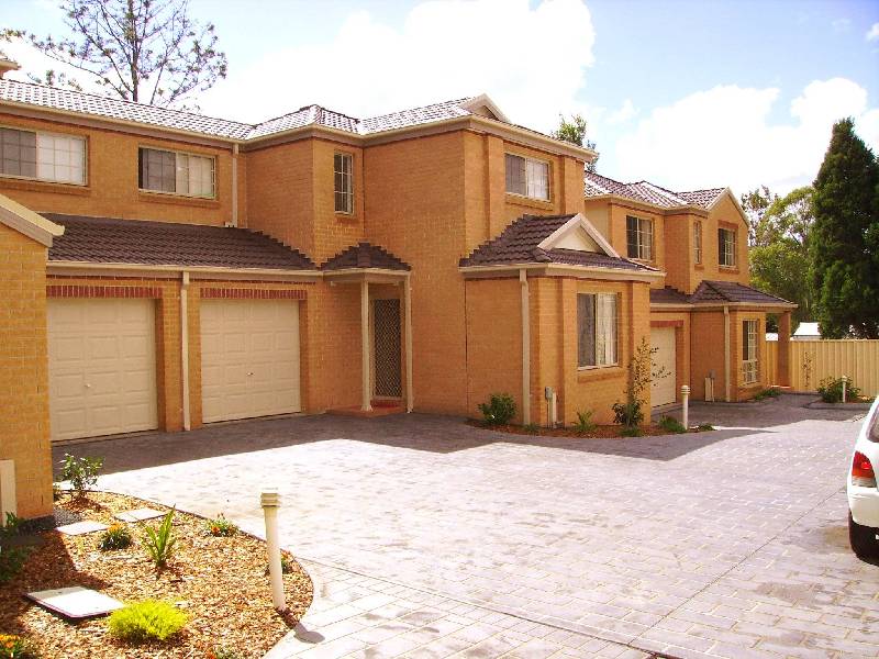 15-17 Blackwood Avenue, Casula NSW 2170