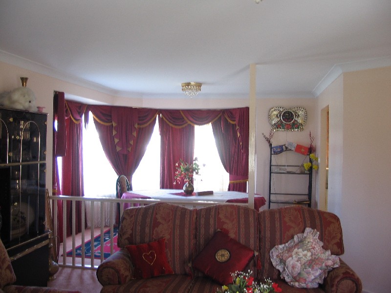 Wattle Grove NSW 2173