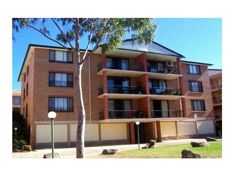 4 Riverpark Drive, Liverpool NSW 2170