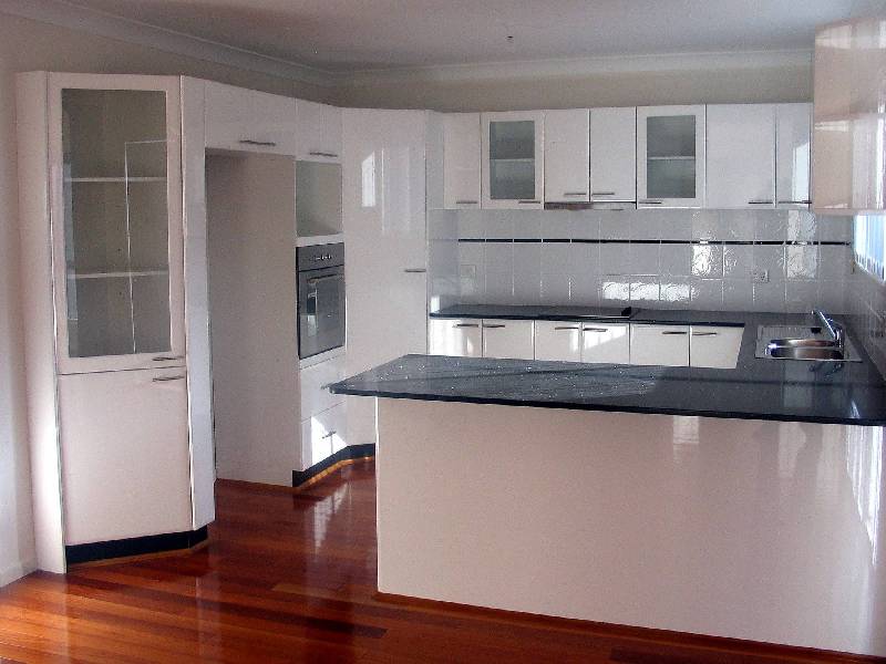 98 Kendall Drive, Casula NSW 2170