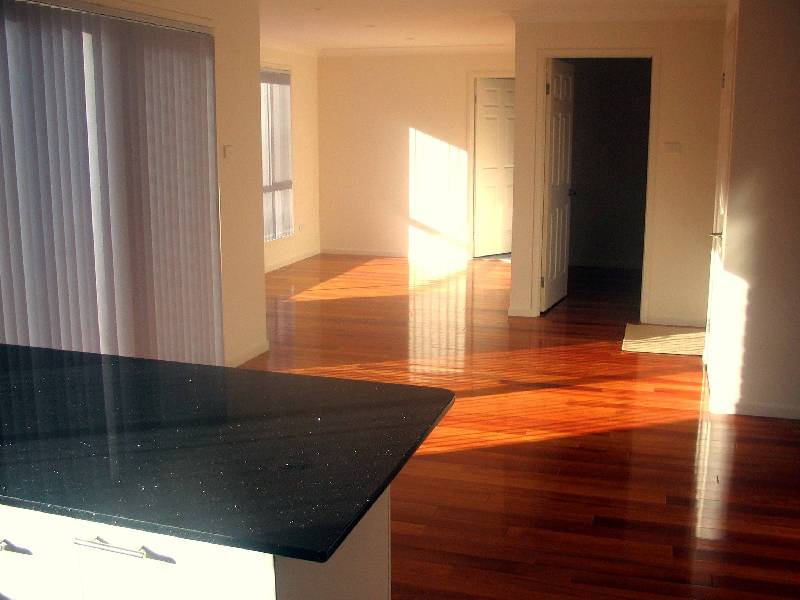 98 Kendall Drive, Casula NSW 2170