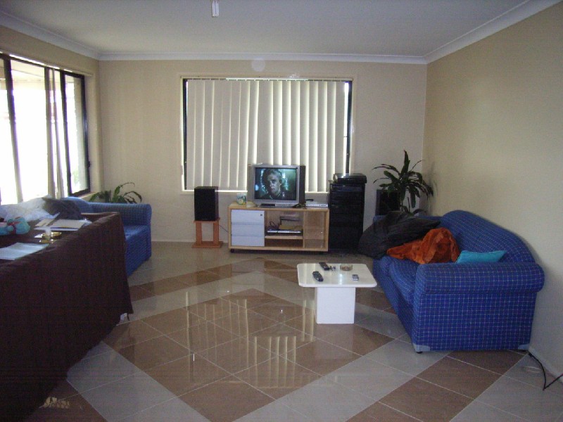 Hoxton Park NSW 2171