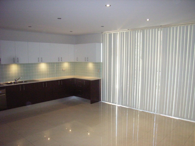 2/12-18 Bathurst Street, Liverpool NSW 2170