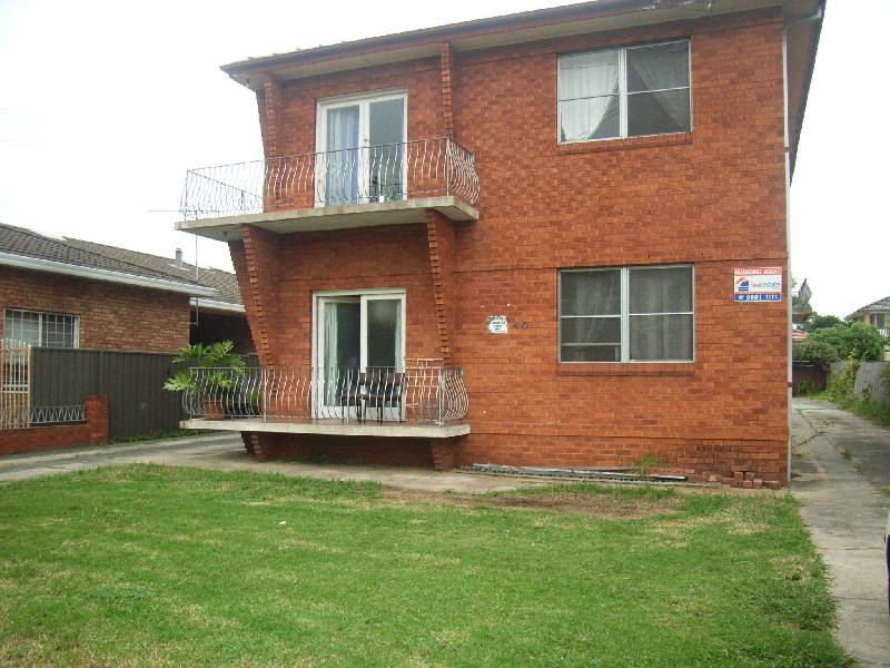 40 Hoxton Park Road, Liverpool NSW 2170