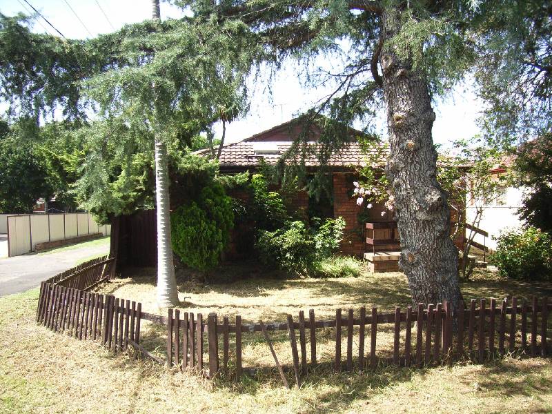 14 Market Street, Moorebank NSW 2170