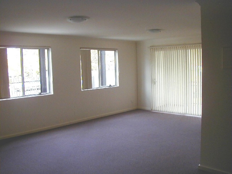 17 Hume Highway, Warwick Farm NSW 2170