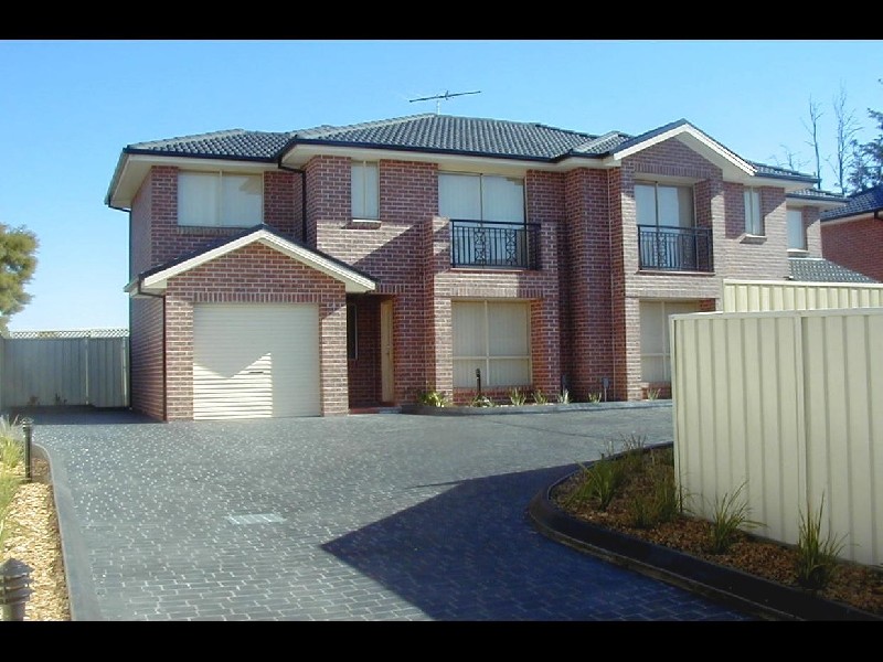 27-29 Mayberry Cr, Liverpool NSW 2170