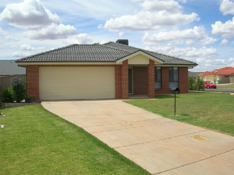 Glenfield Park NSW 2650