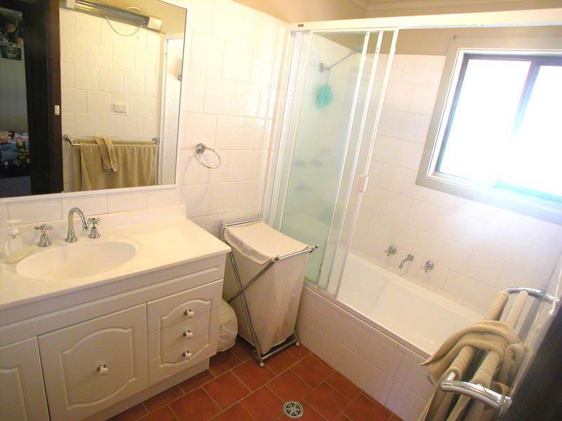 Glenfield Park NSW 2650