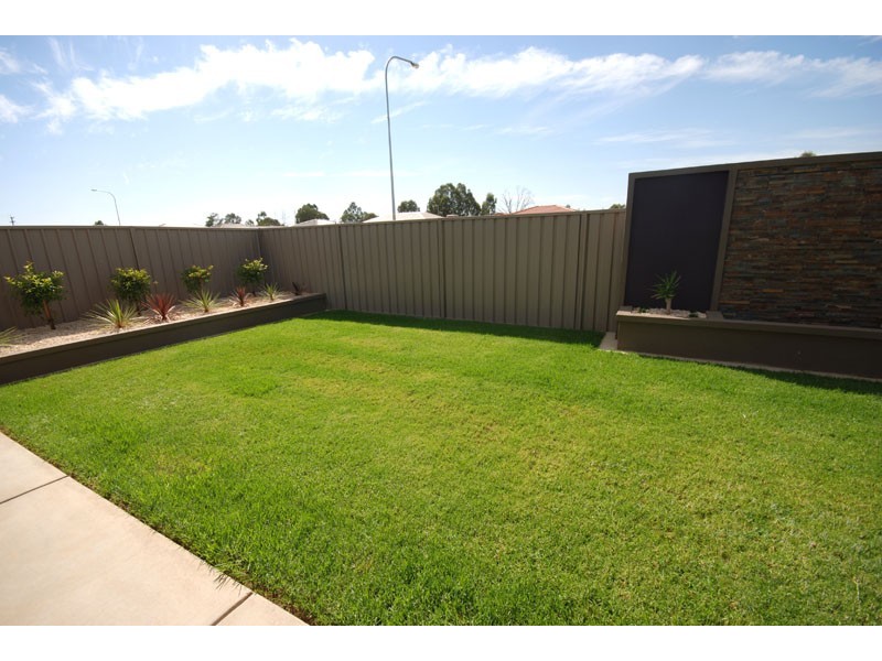 Glenfield Park NSW 2650