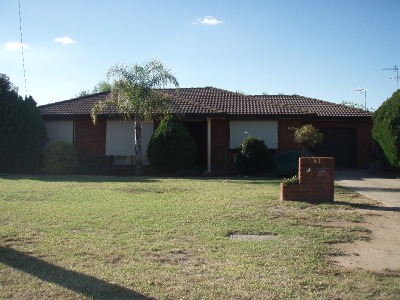 Lake Albert NSW 2650