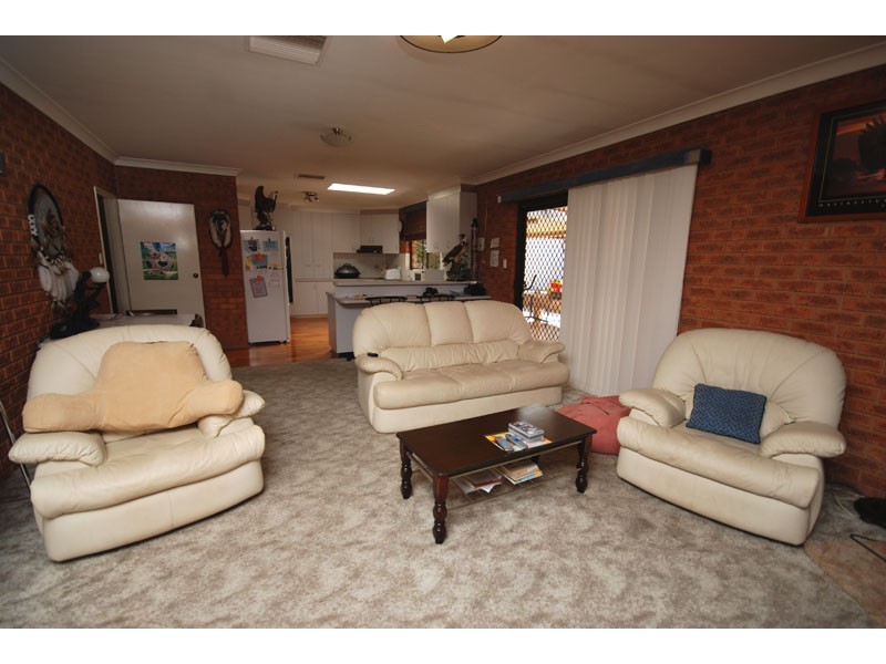 Ashmont NSW 2650