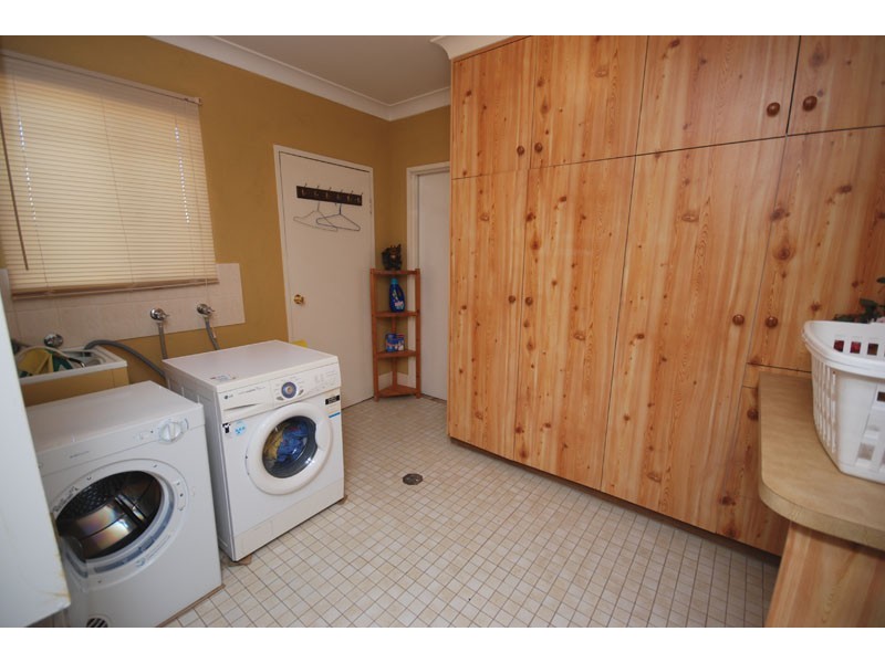 Ashmont NSW 2650