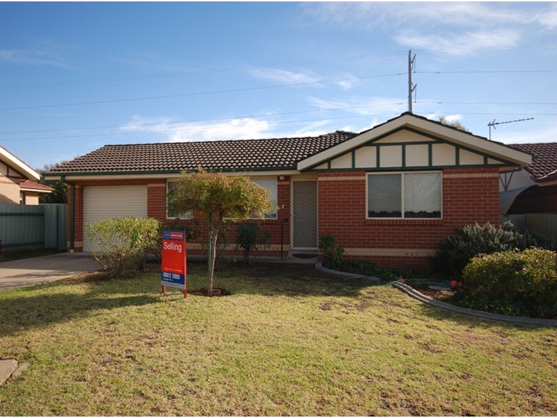 Glenfield Park NSW 2650