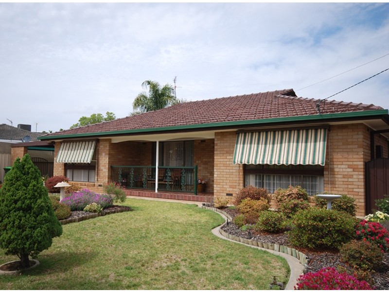 Lake Albert NSW 2650