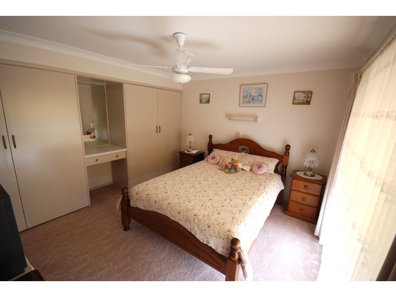 Lake Albert NSW 2650