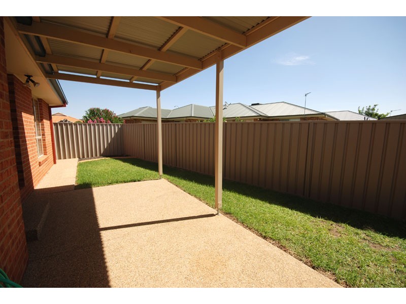 Glenfield Park NSW 2650