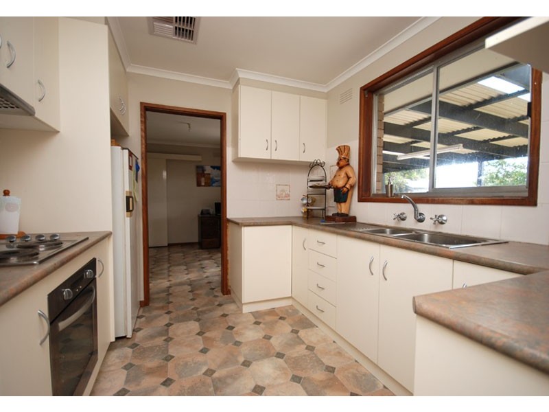 Lake Albert NSW 2650