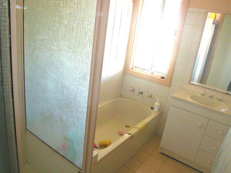 Glenfield Park NSW 2650