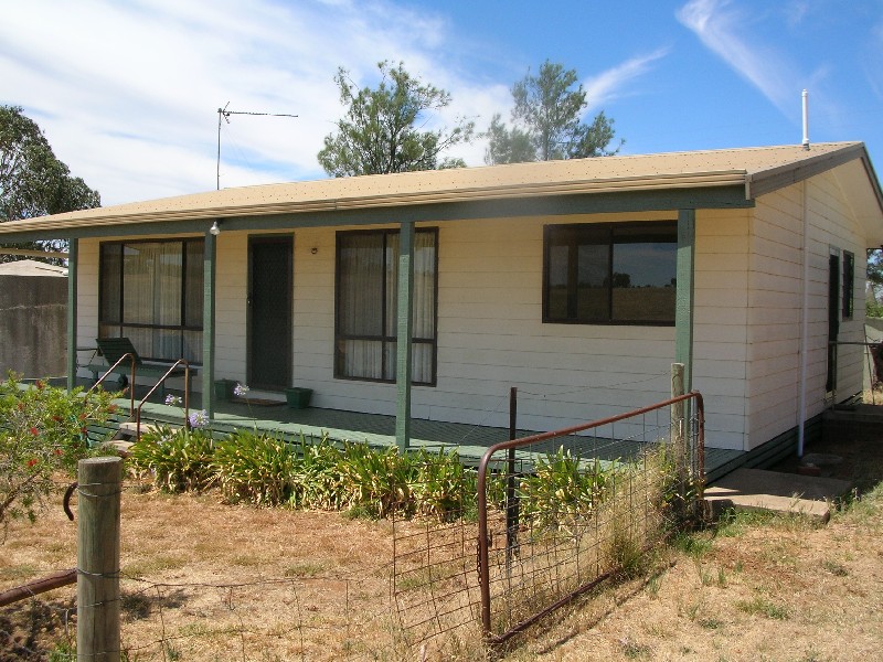 Oura NSW 2650
