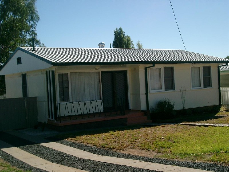 Ashmont NSW 2650