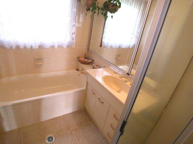 Glenfield Park NSW 2650