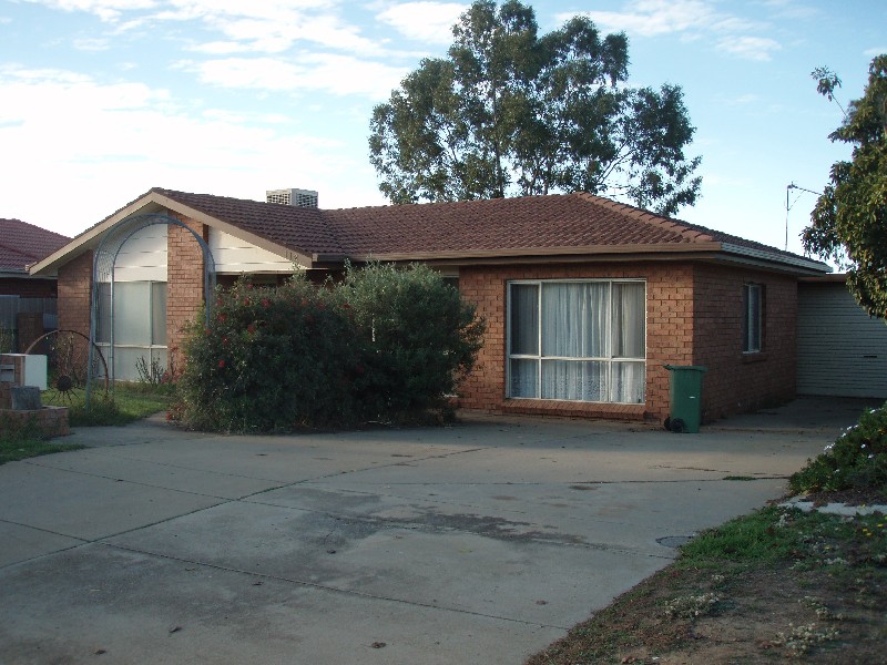 Glenfield Park NSW 2650