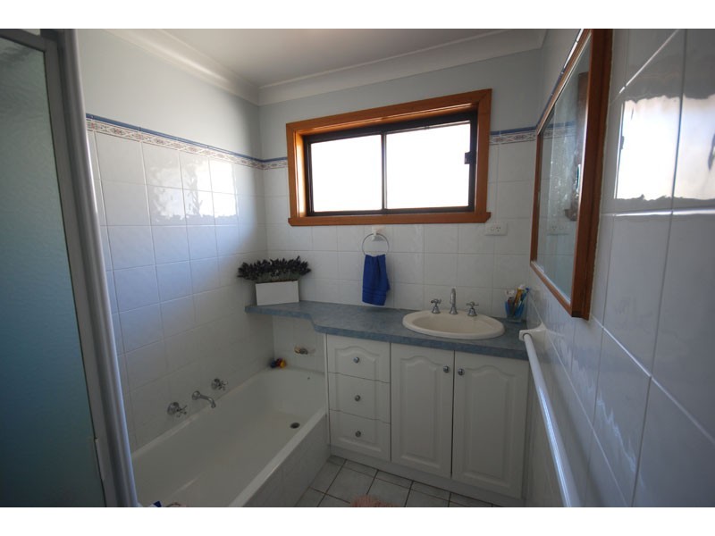 Kooringal NSW 2650