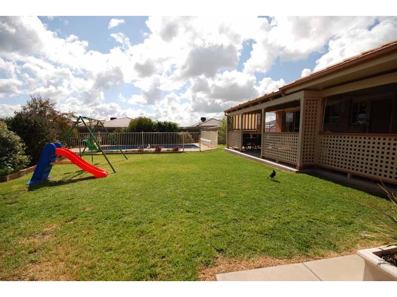 Glenfield Park NSW 2650