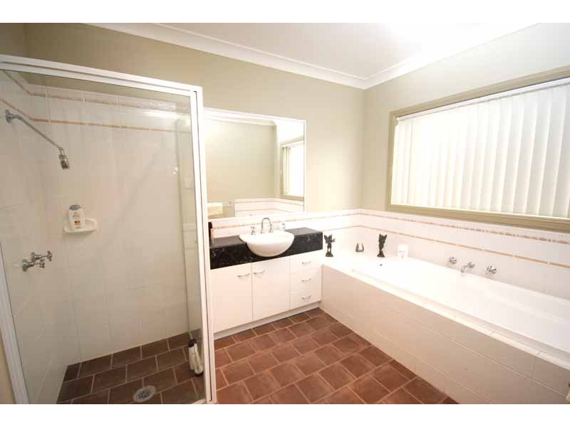 Glenfield Park NSW 2650