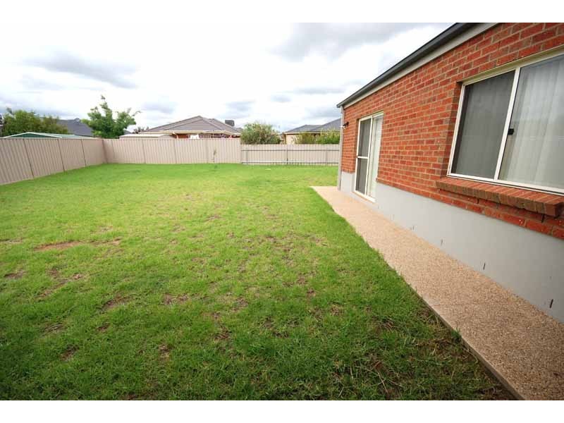 Glenfield Park NSW 2650