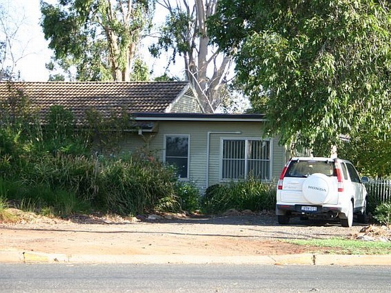 2 PALLA STREET, Griffith NSW 2680