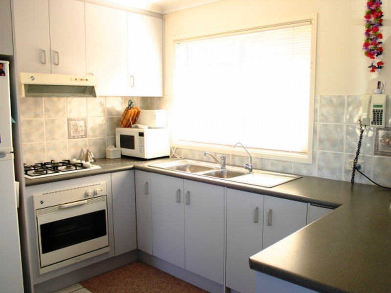 2 HOMESTEAD CRESCENT, Griffith NSW 2680