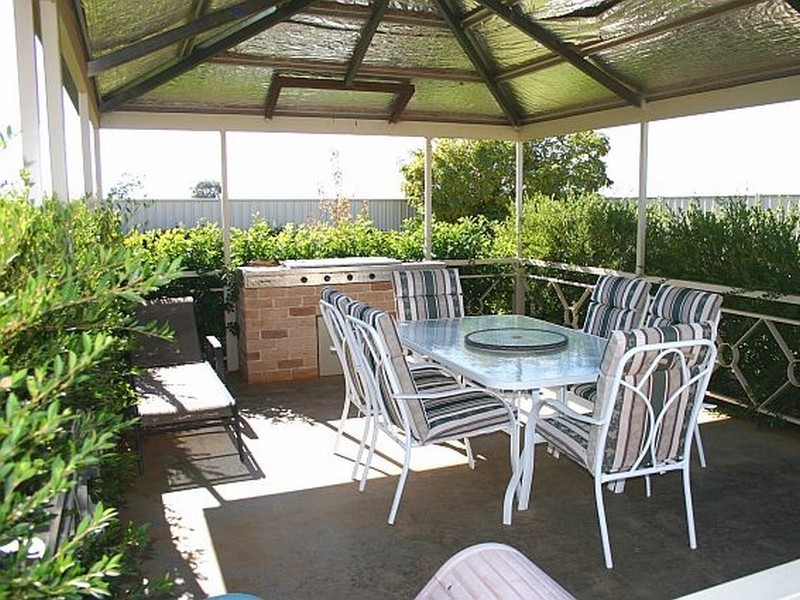 3 MANERA STREET, Griffith NSW 2680
