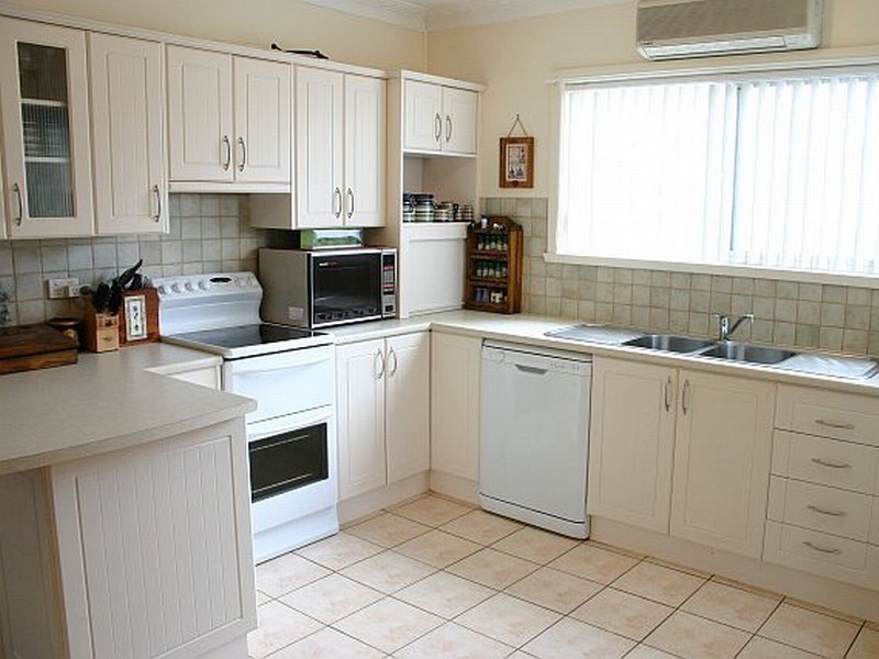 15 BILBUL PLACE, Bilbul NSW 2680
