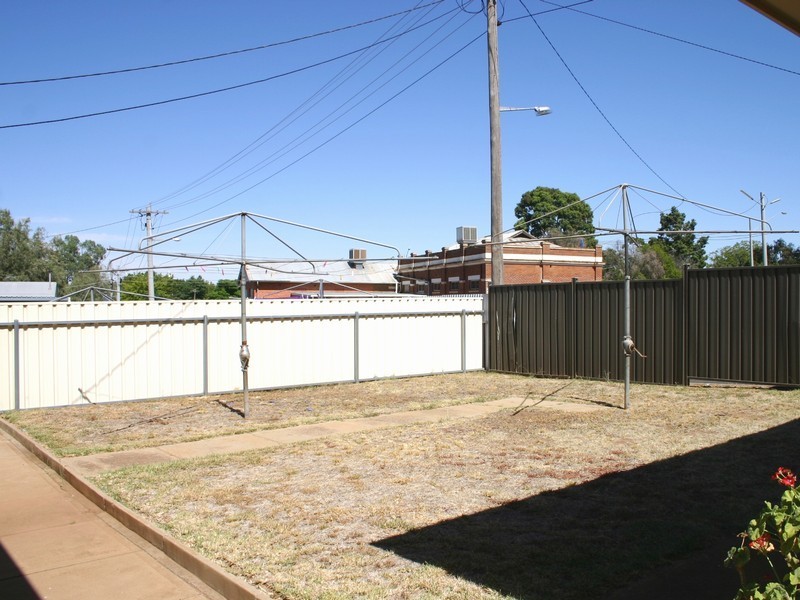 3 KOOKORA STREET, Griffith NSW 2680