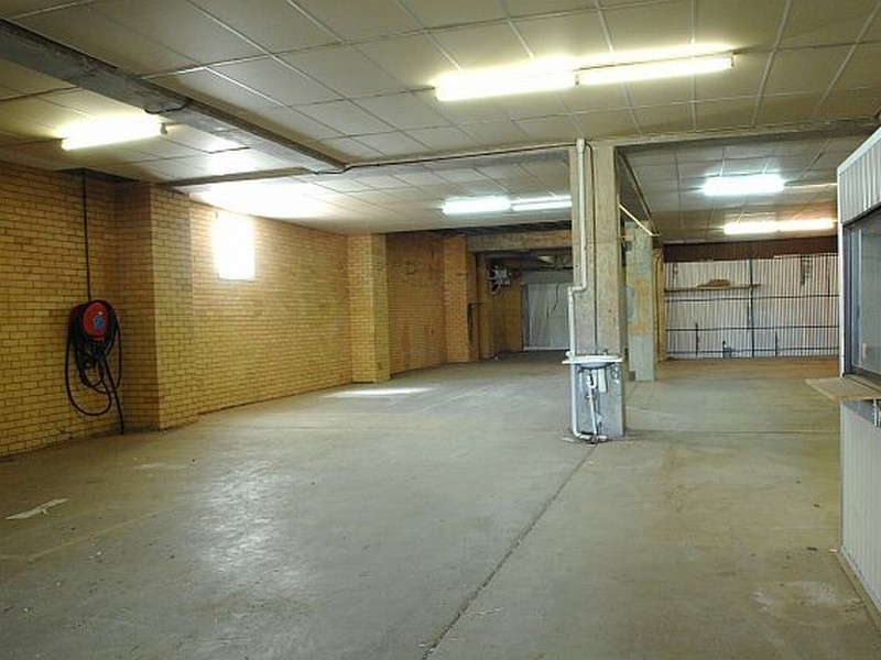 447 BANNA AVENUE, Griffith NSW 2680