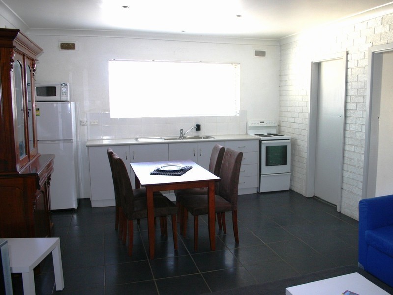 232 WAKADEN STREET, Griffith NSW 2680
