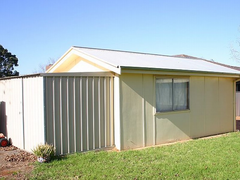 20 GREY STREET, Griffith NSW 2680