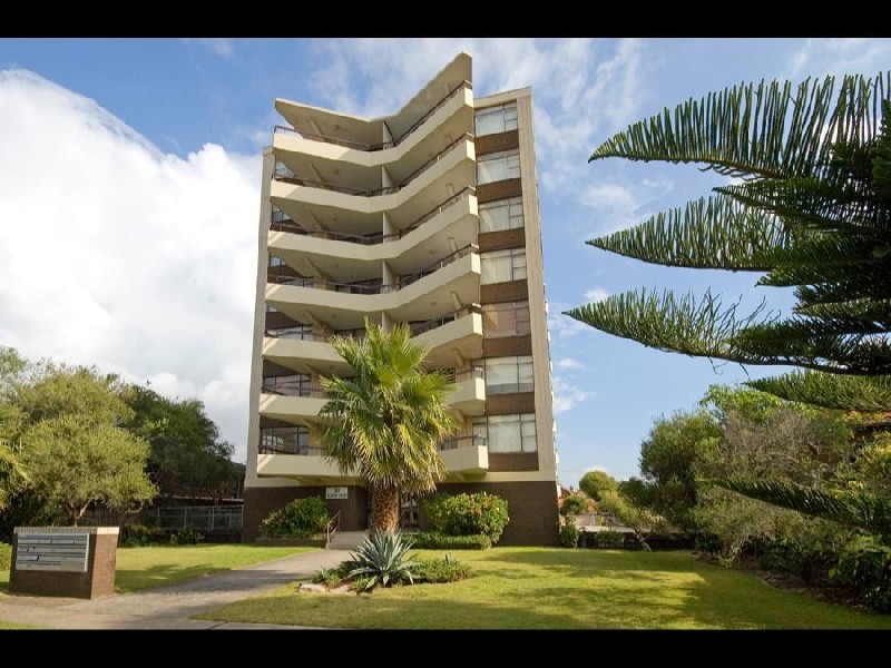 2/33 Malvern Avenue, Manly NSW 2095