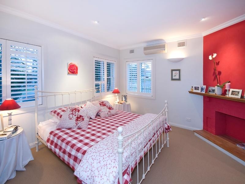 42 Woodbine Street, North Balgowlah NSW 2093