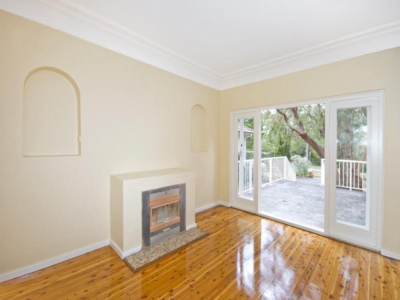 32 Wakehurst Parkway, Seaforth NSW 2092