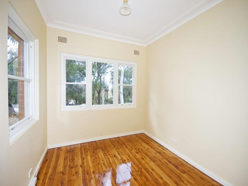 32 Wakehurst Parkway, Seaforth NSW 2092