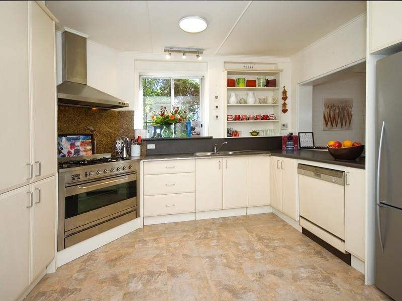 40 Peacock Street, Seaforth NSW 2092