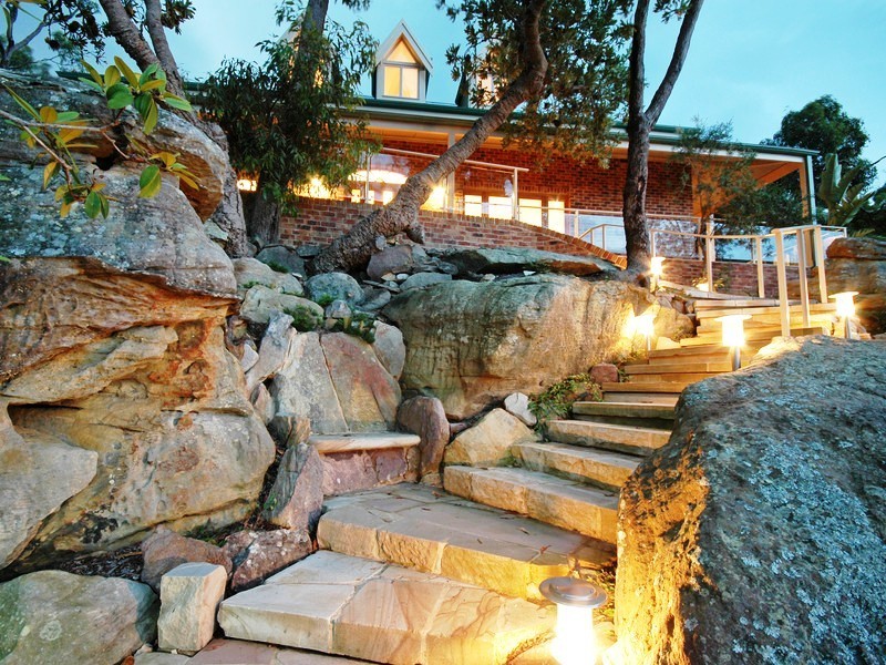 8 Kalang Road, Elanora Heights NSW 2101