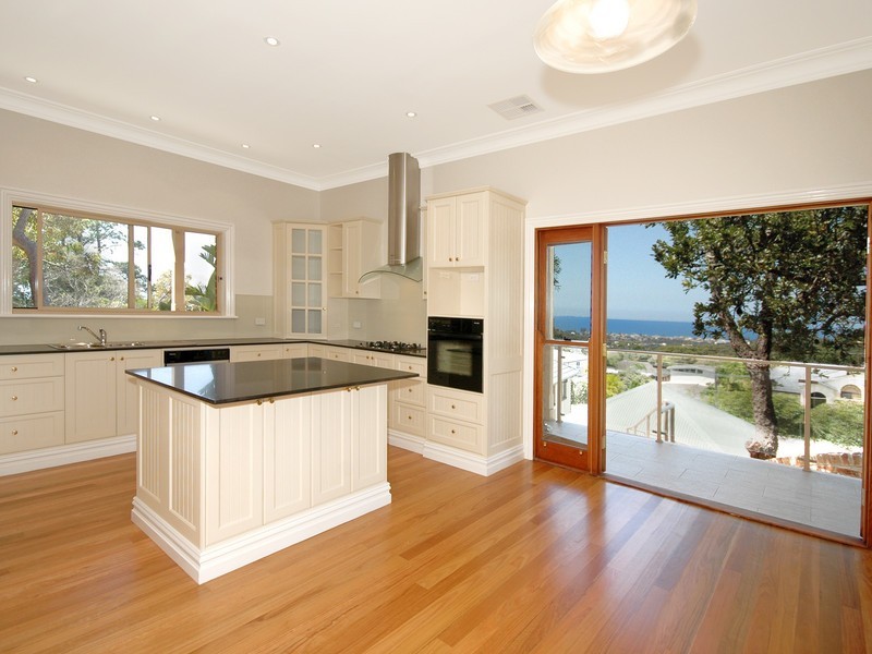 8 Kalang Road, Elanora Heights NSW 2101