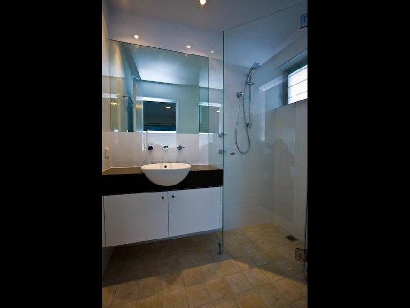 14&15 Carrington Parade, Freshwater NSW 2096