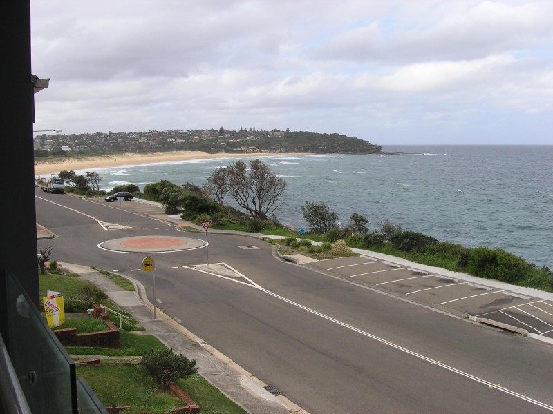 15 Carrington Parade, Freshwater NSW 2096