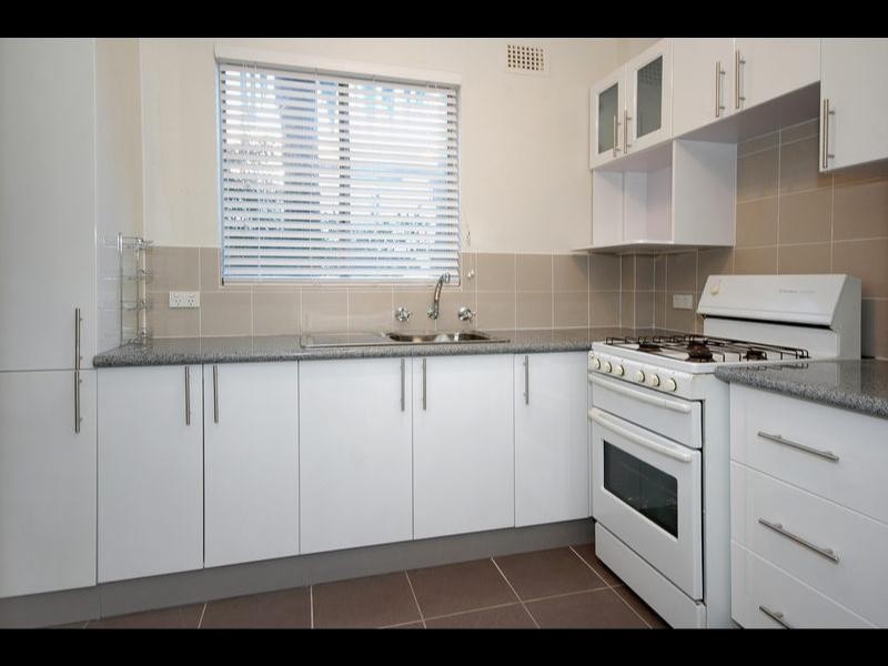 2/15 Jenkins Street, Collaroy NSW 2097