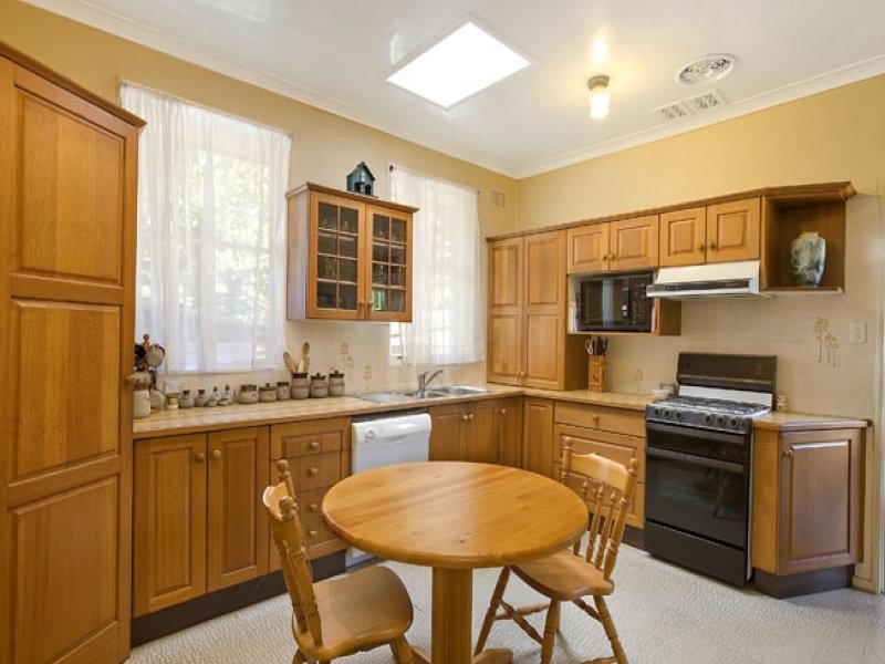 13 Montauban Avenue, Seaforth NSW 2092